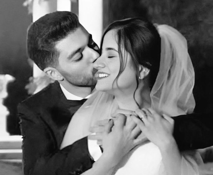 dil_wan7819's tweet photo. تولدت مبارک🤍پونه جانِ آرش
۳۲ ساله شدی..
#پونه_گرجی
۱۸ دی ۱۳۹۸ https://t.co/uHI8WOURTj