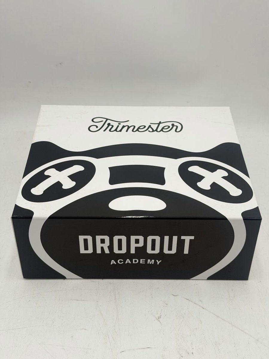 CharmcityVault's tweet photo. 🔥DROPOUT 🔥
#bmorefreaks #baltimorefreaks #baltimoreweed #baltimoreplug https://t.co/rC6evLGMLT