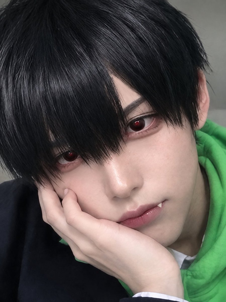 321haniwa's tweet photo. cos / ALNST 

SchoolAU 🖤 IVAN

目線の先には、、、💚 https://t.co/BAYL1P58p3