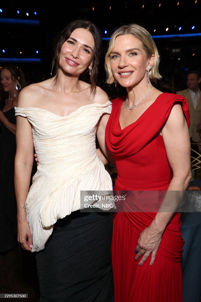 carolschaperone's tweet photo. Rhea and her Pirate Lady https://t.co/f4zNk82lxw