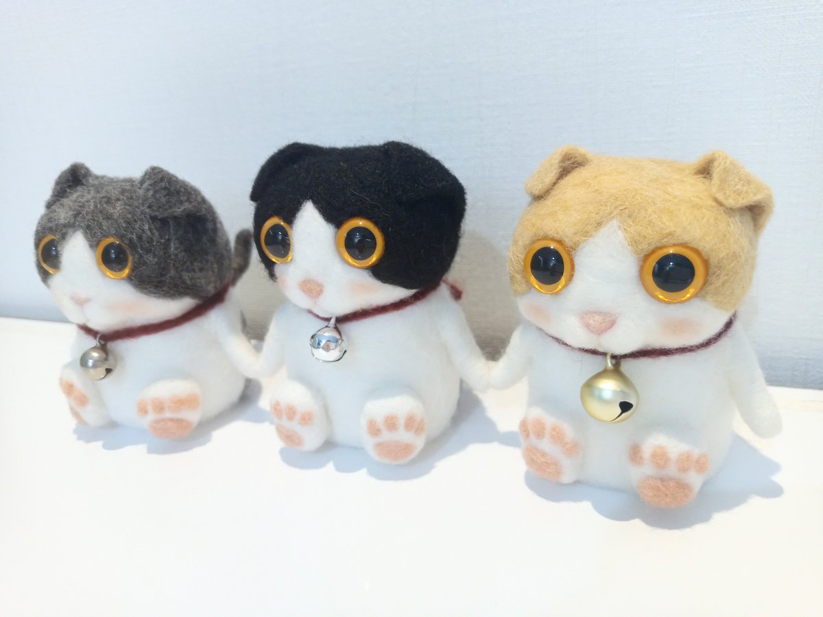 magunekoko's tweet photo. ハチワレ3兄弟作りました😺😺😺

#羊毛フェルト
#猫雑貨
#猫グッズ
#ハンドメイド https://t.co/NngYG32NOJ