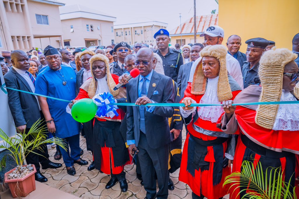 HyacinthAlia's tweet photo. Today, I joined the Benue State Judiciary, members of the Bar and other stakeholders at the Benue State High Court Headquarters, Makurdi, for the opening of the 2026/2027 Legal Year.

Since assuming office, we have granted the Judiciary full financial and administrative autonomy, resulting in significant investments in court infrastructure and the ongoing transformation of judicial facilities across the State.

We have also prioritised the welfare of judicial officers and law officers through improved working conditions, official vehicles, vacation support, salary harmonisation and modern office facilities.

As part of this commitment, I was pleased to commission the Judicial Service Commission Complex, High Court Clinic, remodelled High Court Complex and asphalted internal roads within the High Court premises.

We have also commenced the construction of a modern, state-of-the-art Ministry of Justice Complex, which, upon completion, will provide our Law Officers with a world-class working environment equipped with modern facilities and technology.

I also called for stronger cooperation between the Executive and Judiciary, stressing that we are partners with a shared responsibility to protect the interests of our people and advance Benue’s development.

While raising concerns over excessive financial awards arising from garnishee proceedings against State and Local Government accounts, I urged all stakeholders to uphold integrity, fairness, professionalism and the rule of law.

I also appealed for the speedy determination of cases because justice delayed can become justice denied.

Together, we will continue to build a New Benue anchored on justice, accountability, progressive development and the rule of law.