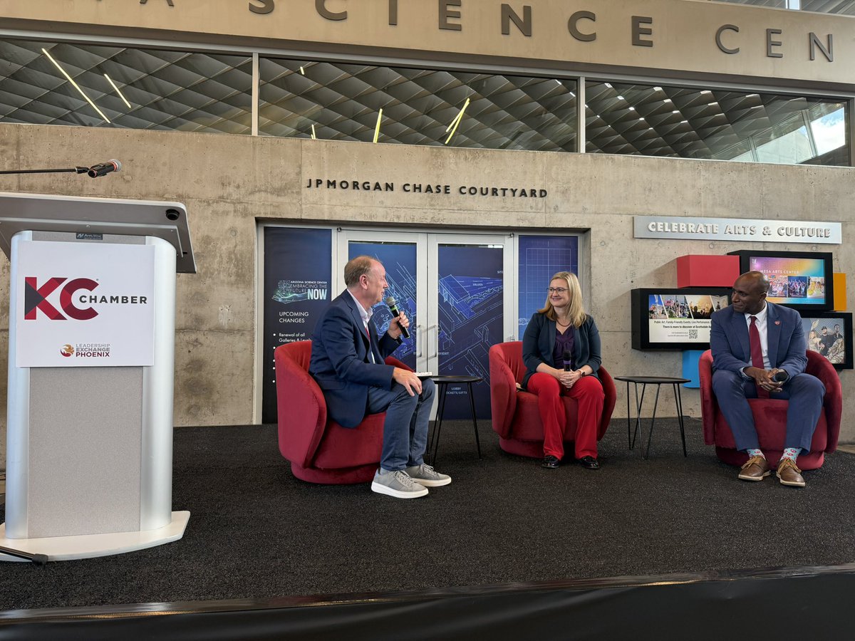 kcchamberGOV's tweet photo. Up now: @kcchamber President & CEO Joe Reardon is moderating a #LEXPHX conversation with @CityofPhoenixAZ @MayorGallego and @KansasCity Mayor @QuintonLucasKC. https://t.co/9bNvwo8XjH