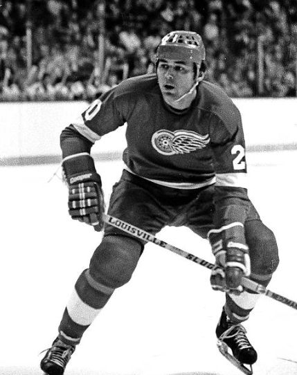mikecommito's tweet photo. On this day in 1978, Vaclav Nedomansky picked up three assists in the @DetroitRedWings' 4-4 tie with the North Stars #Hockey365 #LGRW https://t.co/MnpmHFLv7b