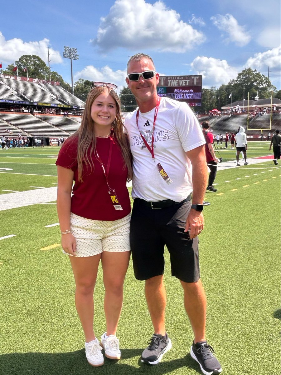 anleighwood2028's tweet photo. I had a great visit this past weekend with @TroyTrojansSB!
Thank you Coach @e_newellcoach and staff for an awesome day!
Go Trojans!⚔️
@NateTompkins @MackPuck01 @ElizabethH_99_ @AubrieLisenby 
@TeamNCYates2728 
@TeamNCSoftball https://t.co/89n9VeIGXp