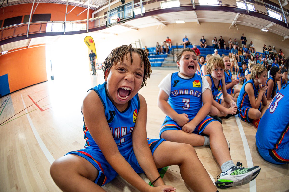 thundercares's tweet photo. A look into the @LovesTravelStop's Youth Media Day festivities 🙌 https://t.co/GdMAdh7Cuz