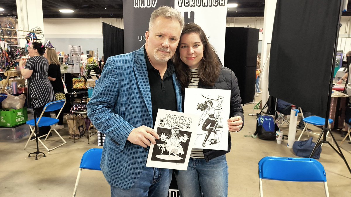 ChucktownDoodle's tweet photo. Hearing about the passing of Andy Fish is a gut punch. Andy and Veronica are two of the sweetest people. Andy and I hit it off from our first conversation. Such sad news. Rest well, sir.
#AndyFish https://t.co/SDxBir6eWw