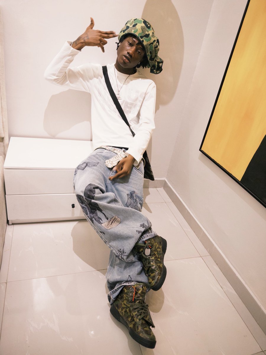 zaylevelten's tweet photo. styleé https://t.co/YOXXuElJM0