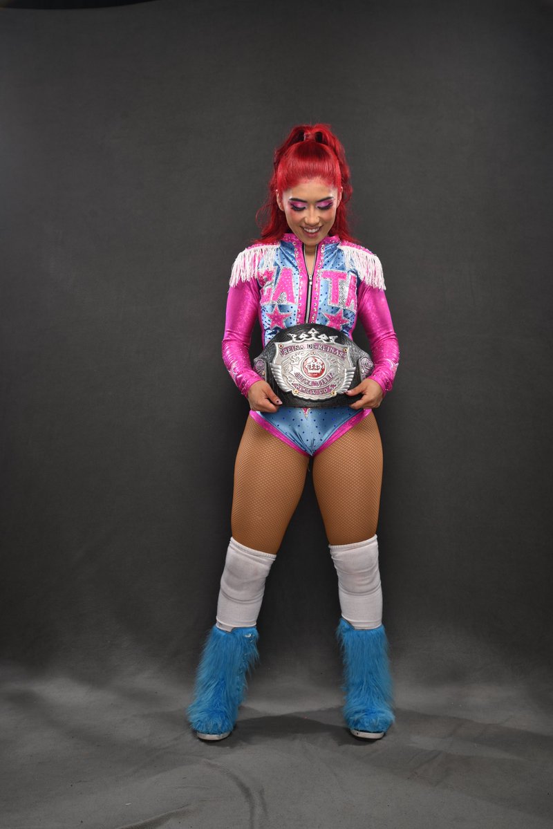 LaCatalinagar's tweet photo. Tu nueva Reina de Reinas @luchalibreaaa ✨🩷 https://t.co/yQELXhoDkW