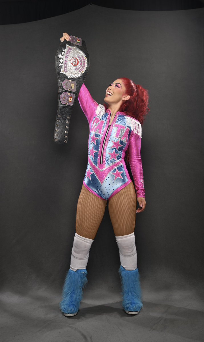 LaCatalinagar's tweet photo. Tu nueva Reina de Reinas @luchalibreaaa ✨🩷 https://t.co/yQELXhoDkW