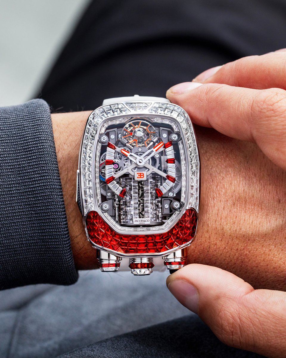 Venosier's tweet photo. Diamonds, rubies, and an engine that moves. https://t.co/aQvHH7wKCO