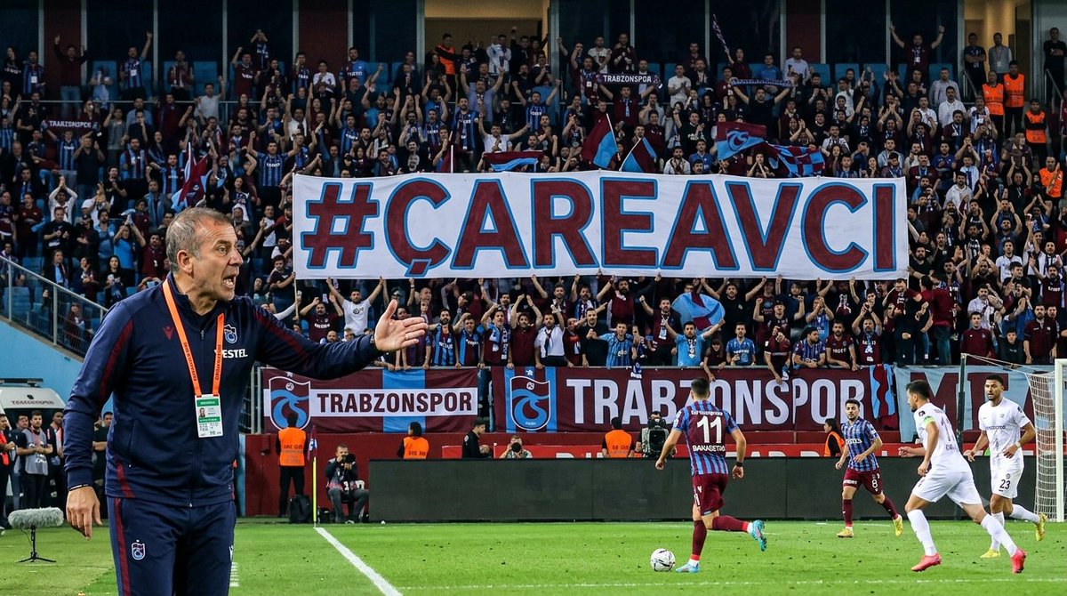 FatihAtala711's tweet photo. Fırtına'nın başında yeniden o kararlı duruşu görme zamanı. Bordo-mavi sevdasıyla yola devam! 🔴🔵
​#ÇareAvcı #Trabzonspor https://t.co/ztf88etsBL