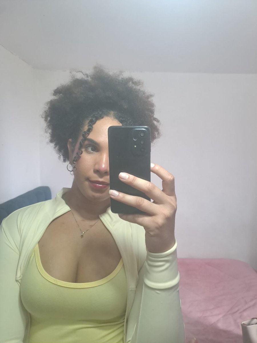 Gabriellaronser's tweet photo. Me encanta el color 🐣😍 https://t.co/0VYqciFnEy