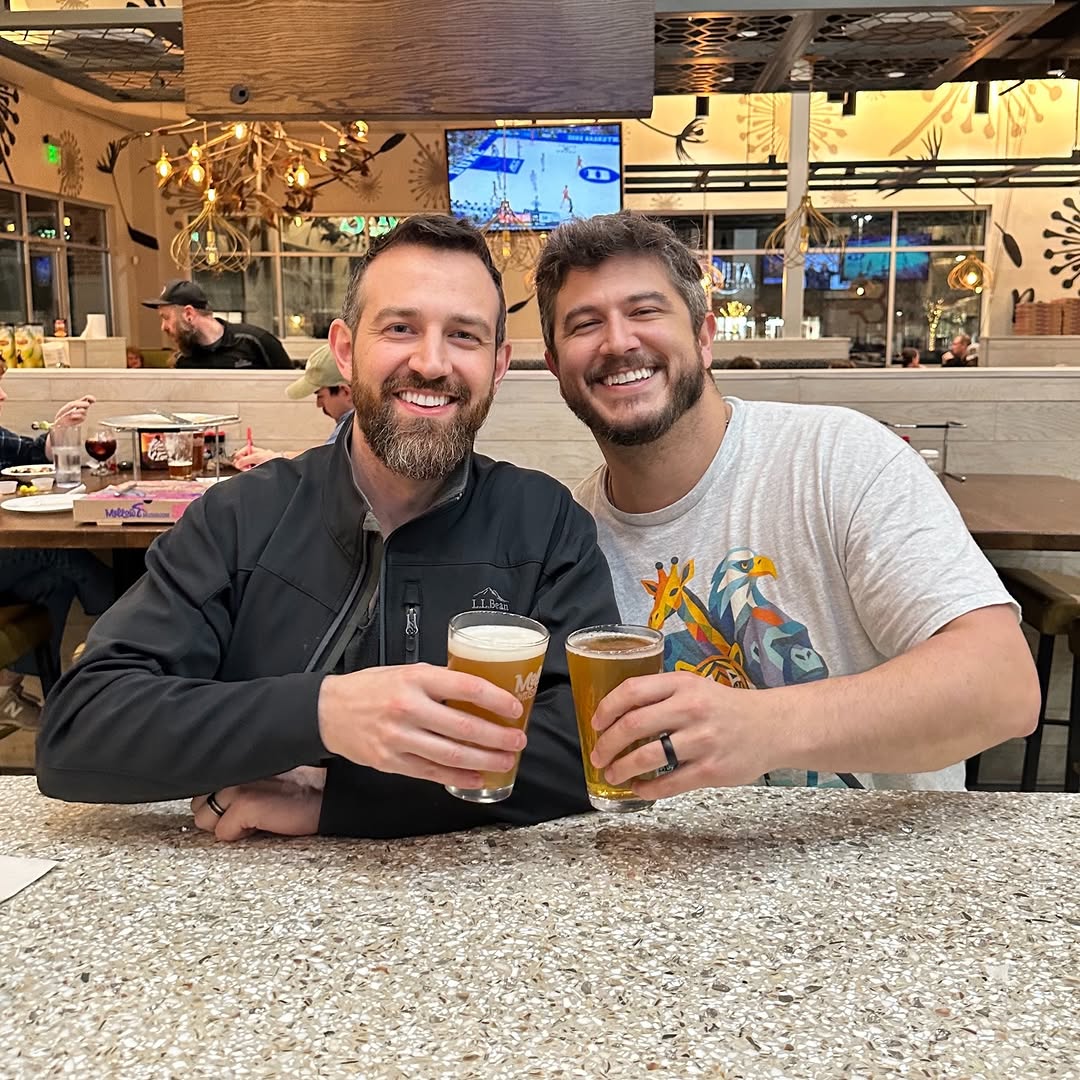 LORRAINECASSIAN's tweet photo. Dads’ night out. Most of the evening was spent showing off our baby pictures. https://t.co/Z7f2kzwm6v