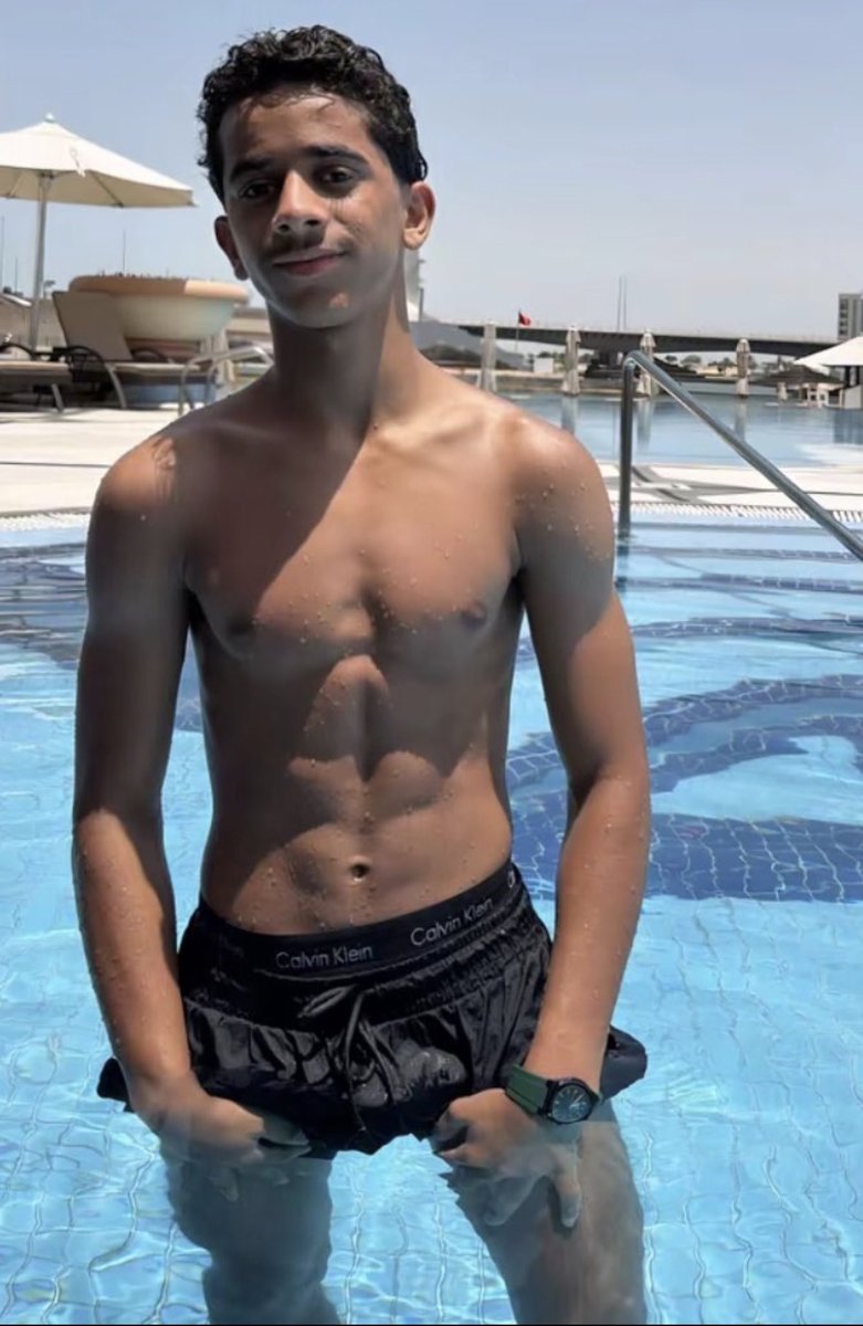 Enzoee_q's tweet photo. ااههه يخضعع😭😭🔥 https://t.co/jJDpRvtVAs
