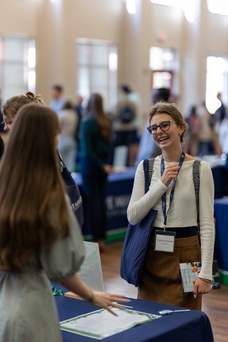 avemariauniv's tweet photo. The Ave Maria Experience: two days on campus, sit in on classes, meet professors, attend Mass. Space is limited. Register: https://t.co/b5PQr2wWKV
#AveMaria #FutureGyrenes https://t.co/0l0i3d1Uic
