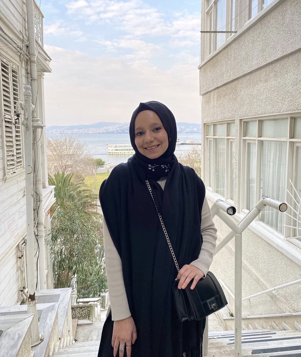 Deniz162416's tweet photo. Takipçimin seksi orospu eşine neler yaparsınız sert yorumlarınızı bekliyor
#ensest #ensestpaylasım #ensesttürbanlı https://t.co/avpPbinbWT