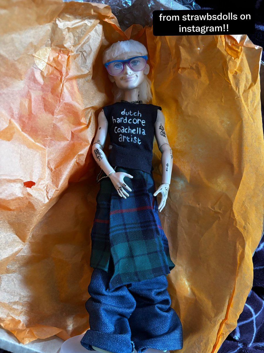 why_soqueerious's tweet photo. My custom Joost doll just came omgomg https://t.co/LcIbuxyzrO