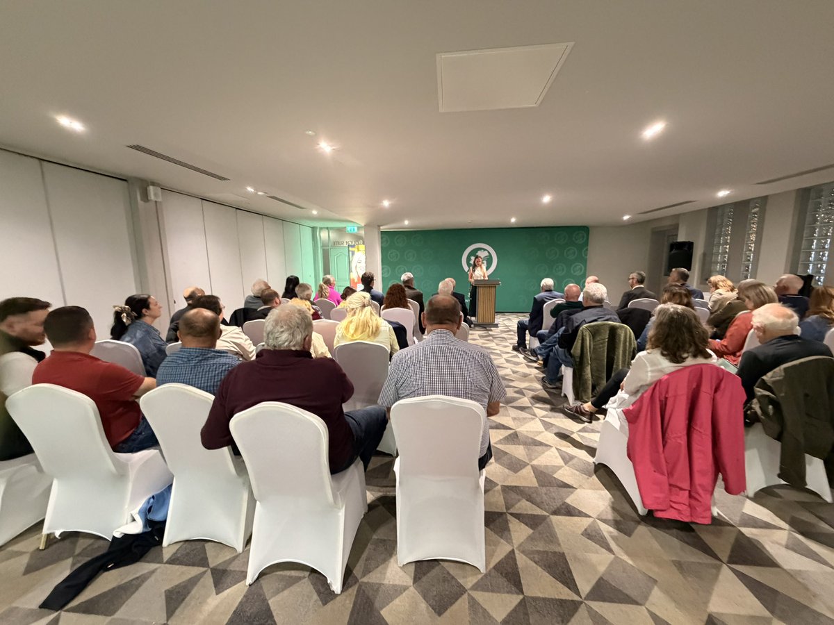 M_AndersonSF's tweet photo. Delighted to be back in Ballycastle for Philip McGuigan’s election convention.

I was his DOE in 2003 when we broke the mould &amp; elected North Antrim’s first ever
Sinn Féin MLA- a momentous day

Tonight, Philip’s integrity &amp; dedication shone through every word.

Proud of him ✊🇮🇪 https://t.co/kE6QipWYkS
