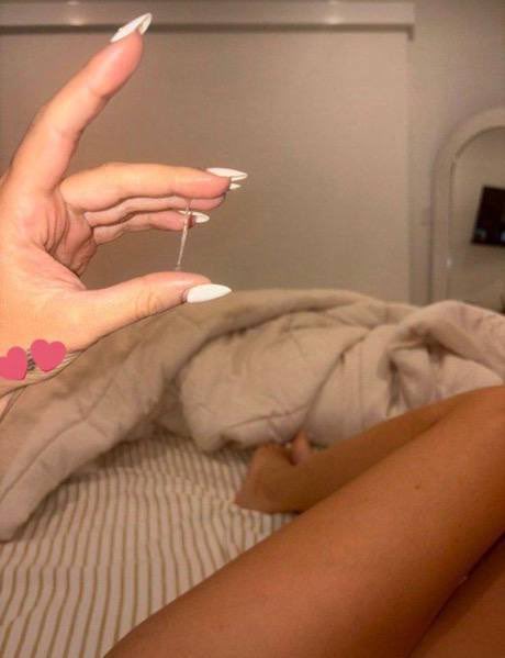Imma_Queen_Babe's tweet photo. I need a male bestie so I can spam him when I want <3 https://t.co/ltT9FuxcTn