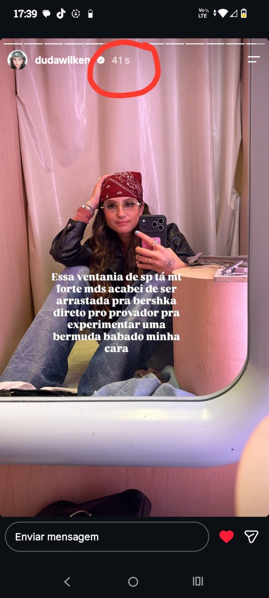 sbldash's tweet photo. Mds agr ela vai achar q eu sou fã 😭 https://t.co/nknzvYOaPd