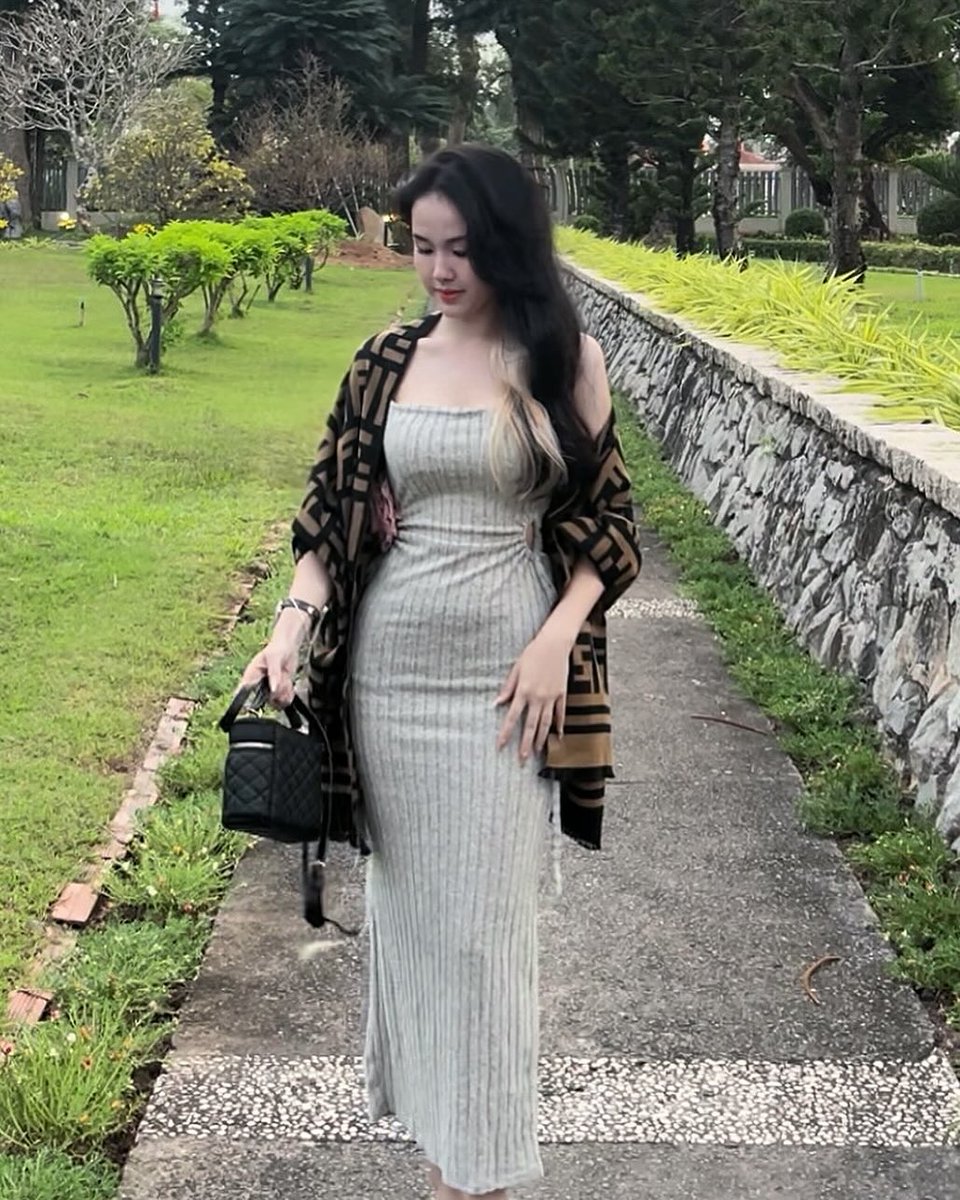kevelpapi's tweet photo. Trước khi đá tan hết, ly cà phê ấy từng đậm đà biết bao… https://t.co/Kf6frNJKOz