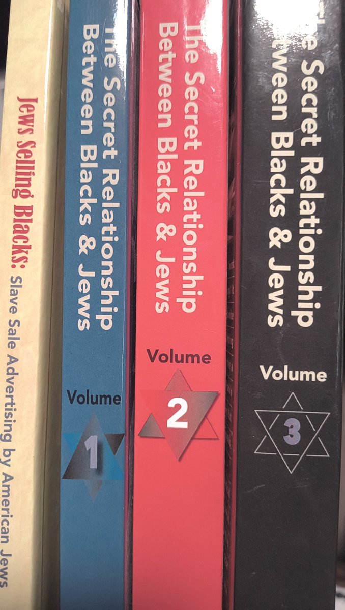 BiscuitsofBlue's tweet photo. @TheWyteRabbit1 That's not even the good one to read...
It's an apologists framing throughout. 

Here are the good ones to read: https://t.co/oKFwWOU9ZD