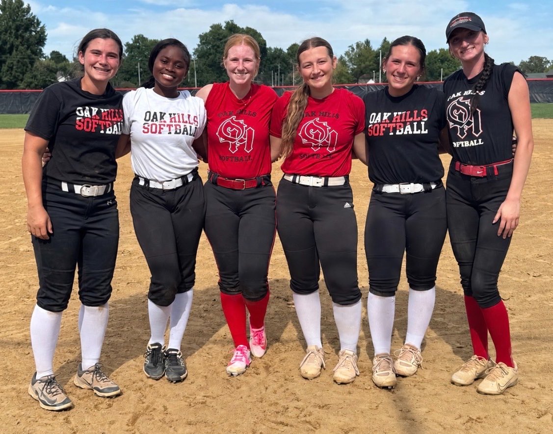 CoachJackieSB's tweet photo. 6 on 1s are back! #OHSBfamily 🖤❤️🖤 https://t.co/7XBYhkhjG4