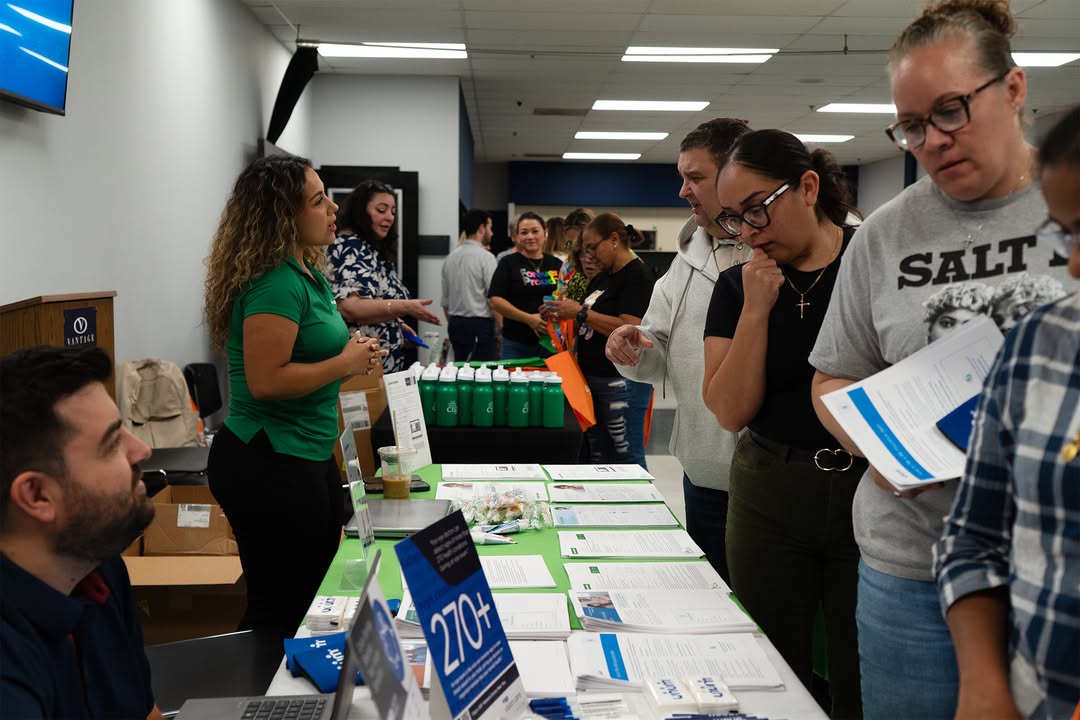 vantageapparel's tweet photo. Another great Vantage Health Fair in the books! 🙌 Our team enjoyed a day focused on wellness, connection, and making well-being a priority. 💪💚

#VantageApparel #HealthFair #WorkplaceWellness https://t.co/4h5PjS2zPk
