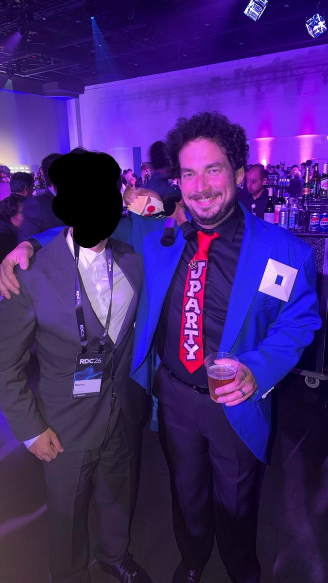 RealBlaroo's tweet photo. Such an awesome first RDC!! Had a great time meeting so many cool people. Until next time :) #RDC26 https://t.co/4sAYc5g38t