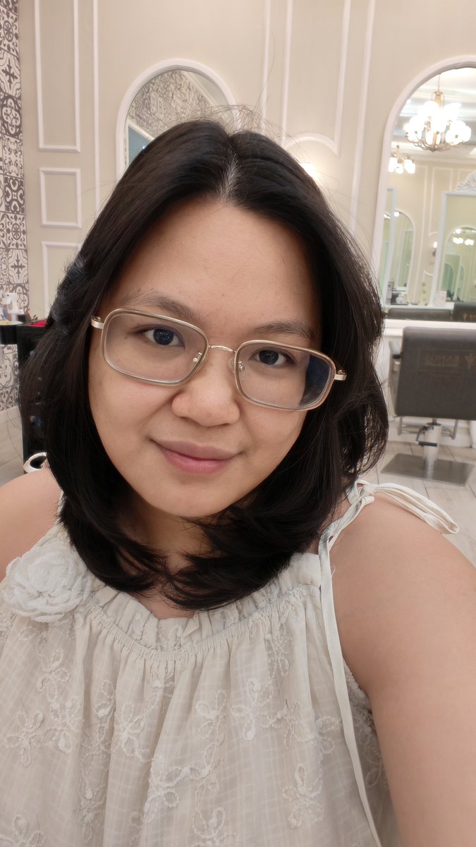 sharrificmess's tweet photo. @willowbecoming I actually enjoyed Day 4 outside so sharing snippets here. I hope my future self is proud of how much I am taking good care of me ❤️

Also had a haircut and felt cute that day ❤ @willowbecoming https://t.co/4QrCK0irYn