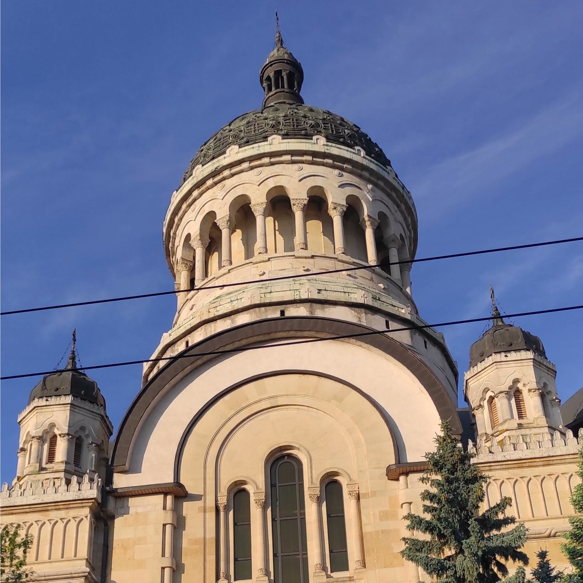 ZeezCapt's tweet photo. Romania 2026: A defining year for the country’s future. https://t.co/FlIMq2Gt8r
