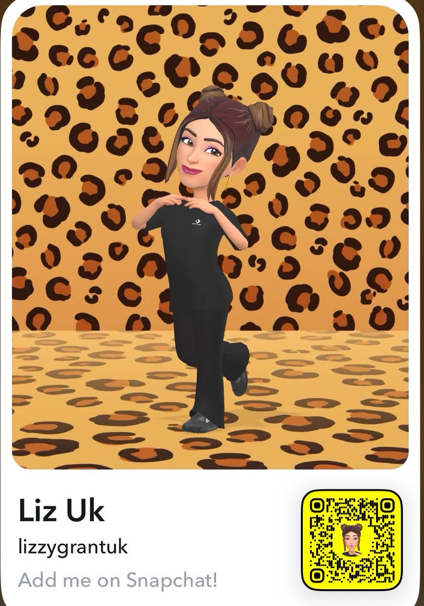 Lizzyuknew's tweet photo. Add my snap for live verifying open to all requests 👀🇬🇧🥵
 @ lizzygrantuk 

#buyingcontent #nsfw #beta #goddess
#milf #spoonspig #findom #bbw #pawg https://t.co/2PKWGYwn5F