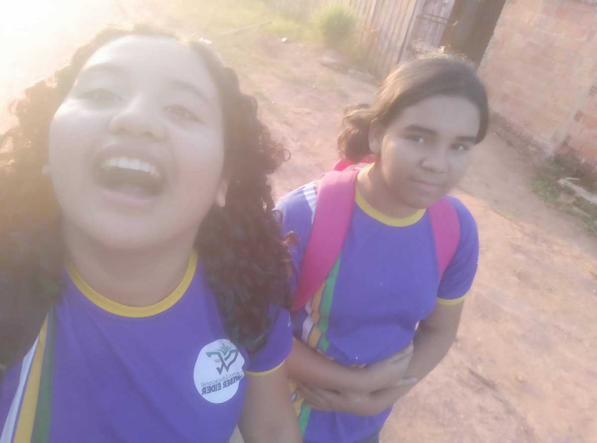 Bah_mdt's tweet photo. Voltando cheia de felicidade né amores😌 https://t.co/DCqIXgwB54