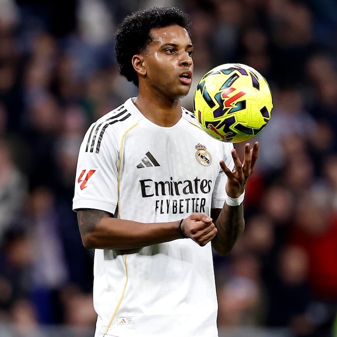 MadridXtra's tweet photo. 🚨 BREAKING: Rodrygo intends to RETURN on DECEMBER 16TH, the first Copa del Rey match. @diarioas https://t.co/SjulE8TWej