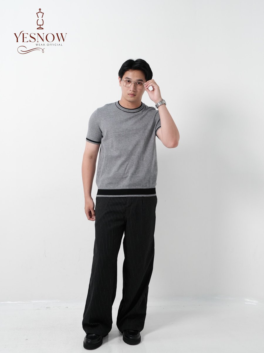 julia22074's tweet photo. Men Jackie O-Neck Top berbahan premium knit. Tersedia warna Black, Grey, dan Cream. All size: bust 120-160 cm, length 68 cm. Toleransi ukuran 1-3 cm. Warna dapat sedikit berbeda karena pencahayaan. https://t.co/0J3FHGjloB