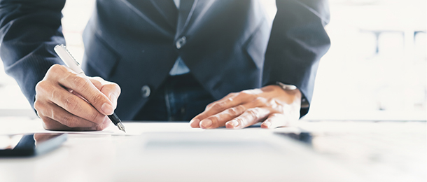 smsmagazine's tweet photo. ATO guidance on using a residential property LRBA under grandfathering rules has a grey-area around who should be named on any purchase contract. https://t.co/Jl586Pziek 

#SMSF #financialplanning #financialservices #ausbiz #accounting #superannuation #smsmagazine #ATO #LRBA #ResidentialProperty