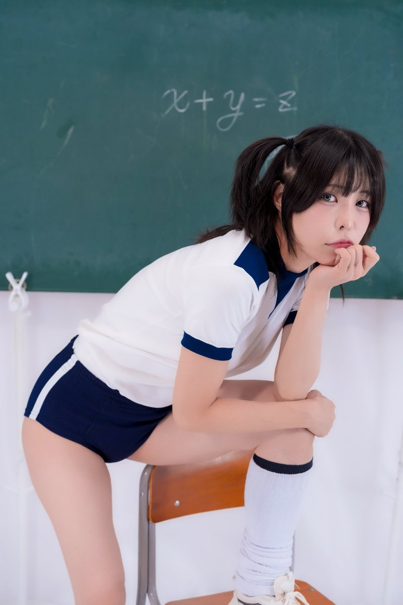 cob_hei's tweet photo. #神楽くるる ちゃん(@kagurakururu)

くるる「せんせー何見てるのカナ👀」

#癖になるかわいさ 🐼
#推し事も地産地消 💙
#QOPL
#���メスタ

#fujifilm_xseries
#Fringer https://t.co/F248vLlRRs