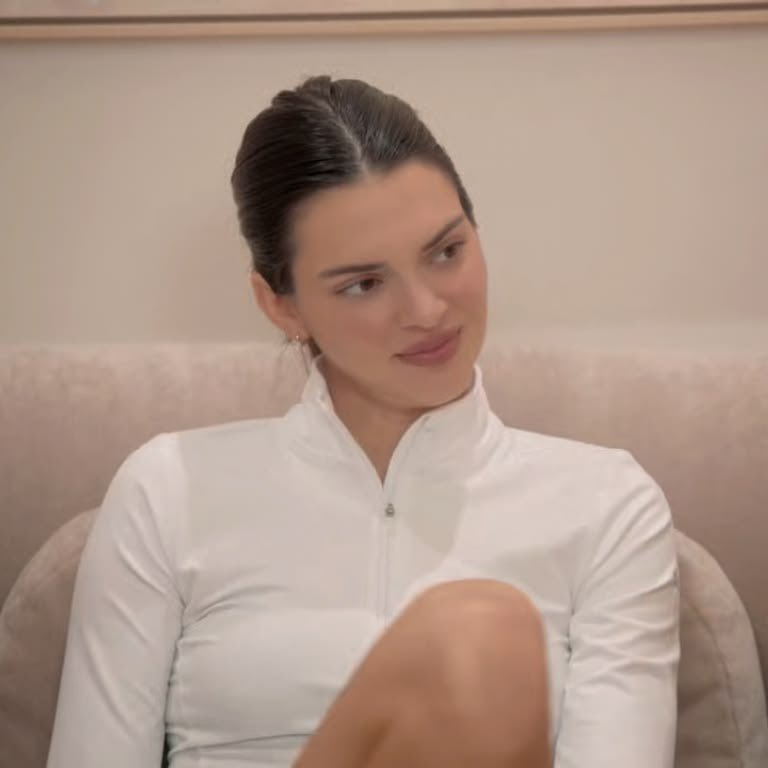 maybeeevirgo's tweet photo. when your family thinks having an opinion about your life means you have to listen to it: https://t.co/5Qecdhw4Bi