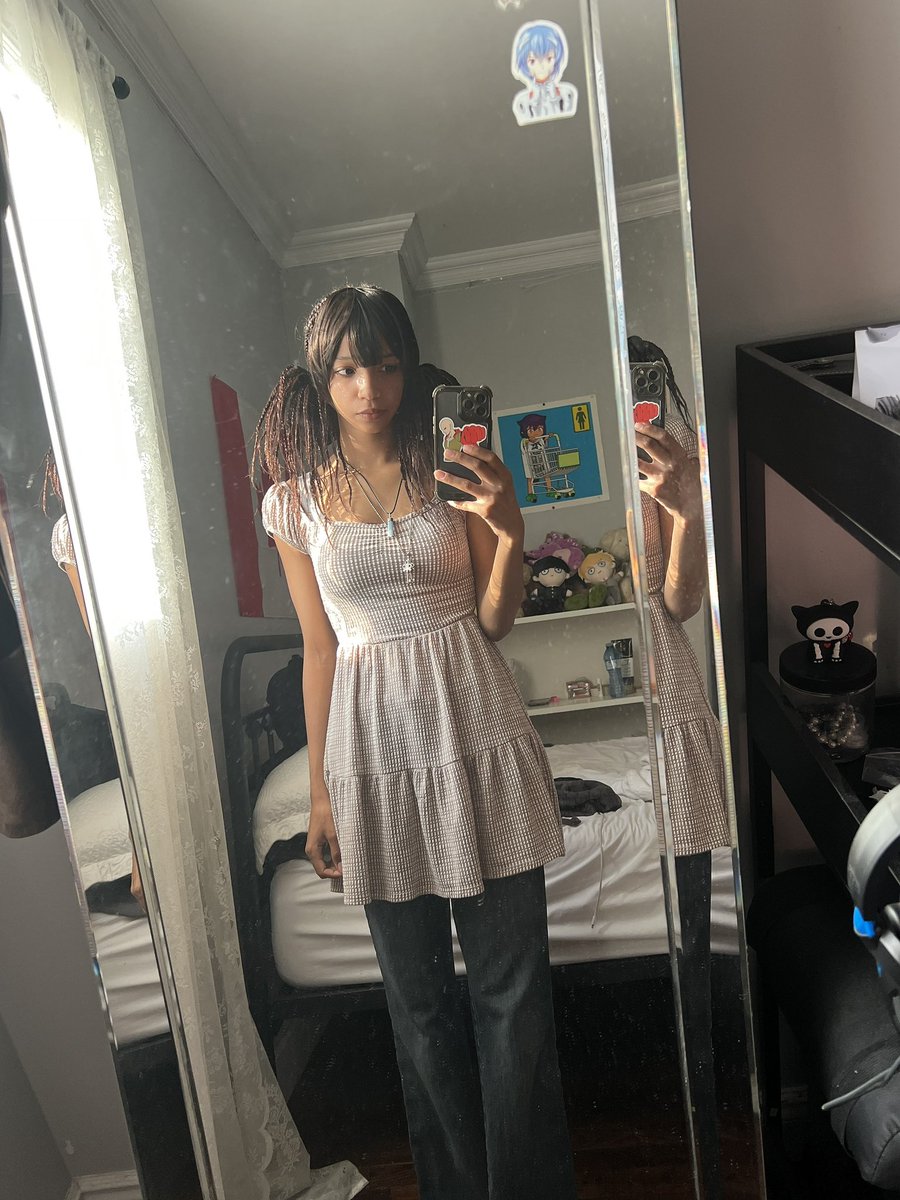 winteiris's tweet photo. imagine bangs with box braids https://t.co/N7Lhny0FxL