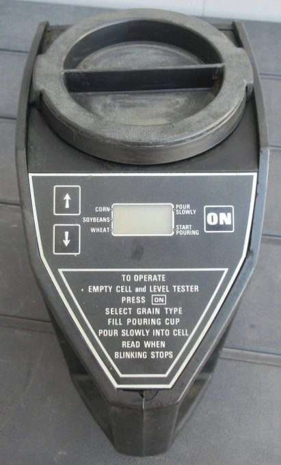 rusticrelics04's tweet photo. Vintage DICKEY-JOHN Tri-Grain grain moisture tester Dekalb Seed Logo Corn Beans https://t.co/vUJs3LgAzX #eBay via
@eBay
#FarmEquipment #AgricultureEquipment #FarmingTools #GrainFarming #CropTesting #HarvestEquipment #GrainStorage #VintageFarmEquipment #Farmers #AgEquipment https://t.co/7EgX3dipaf