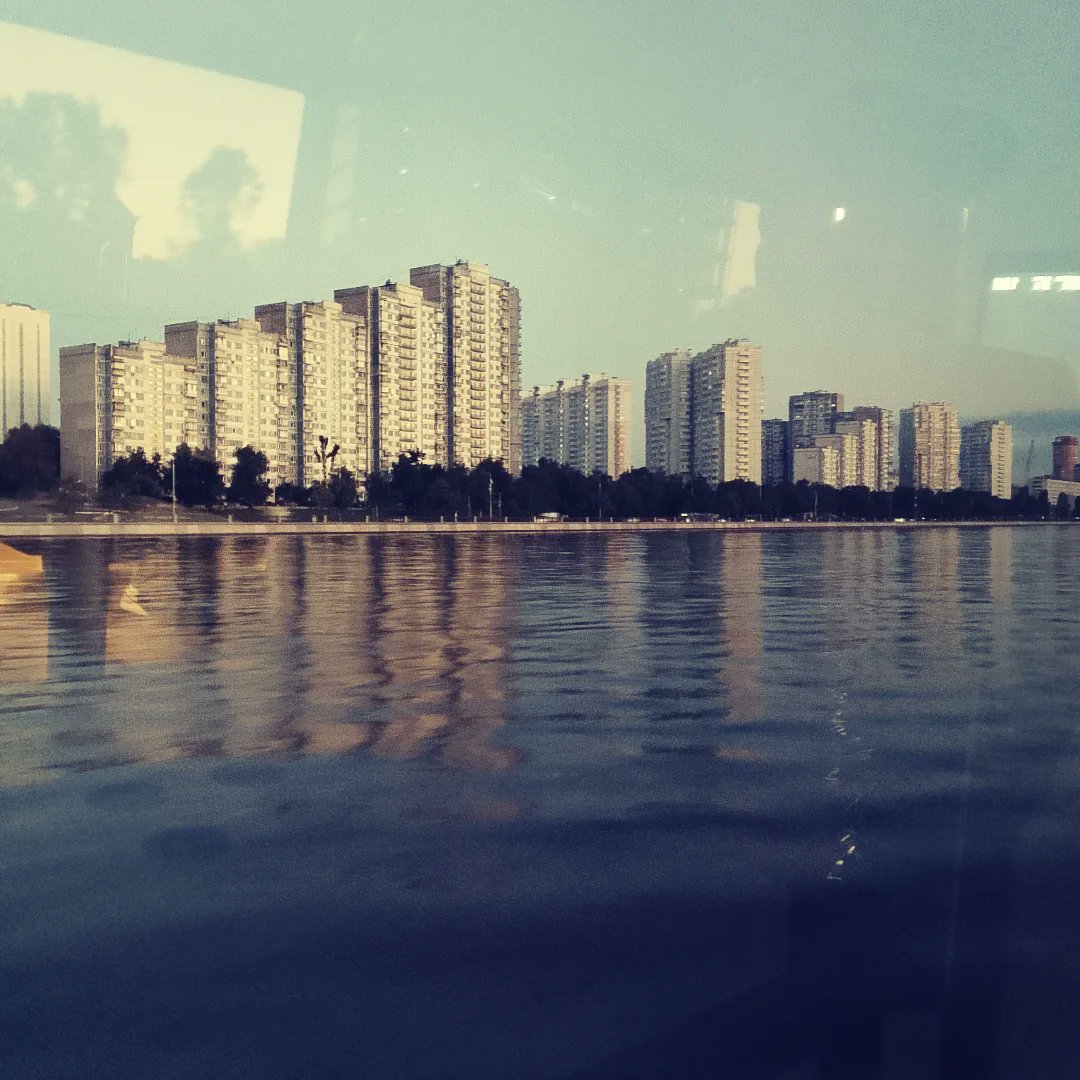 ErickaLandbuf0's tweet photo. Photo by Александр Павлов in Южный Речной вокзал. https://t.co/HtoVY57Gib