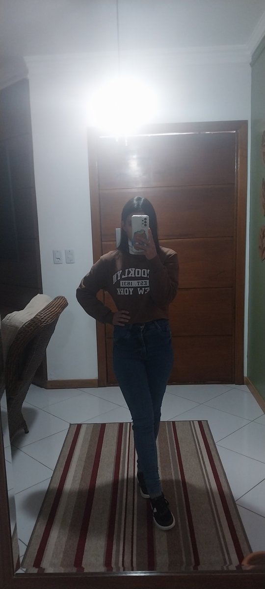EmiemiRitter's tweet photo. Essa  foto tirei ontem https://t.co/1vwapzIEyZ