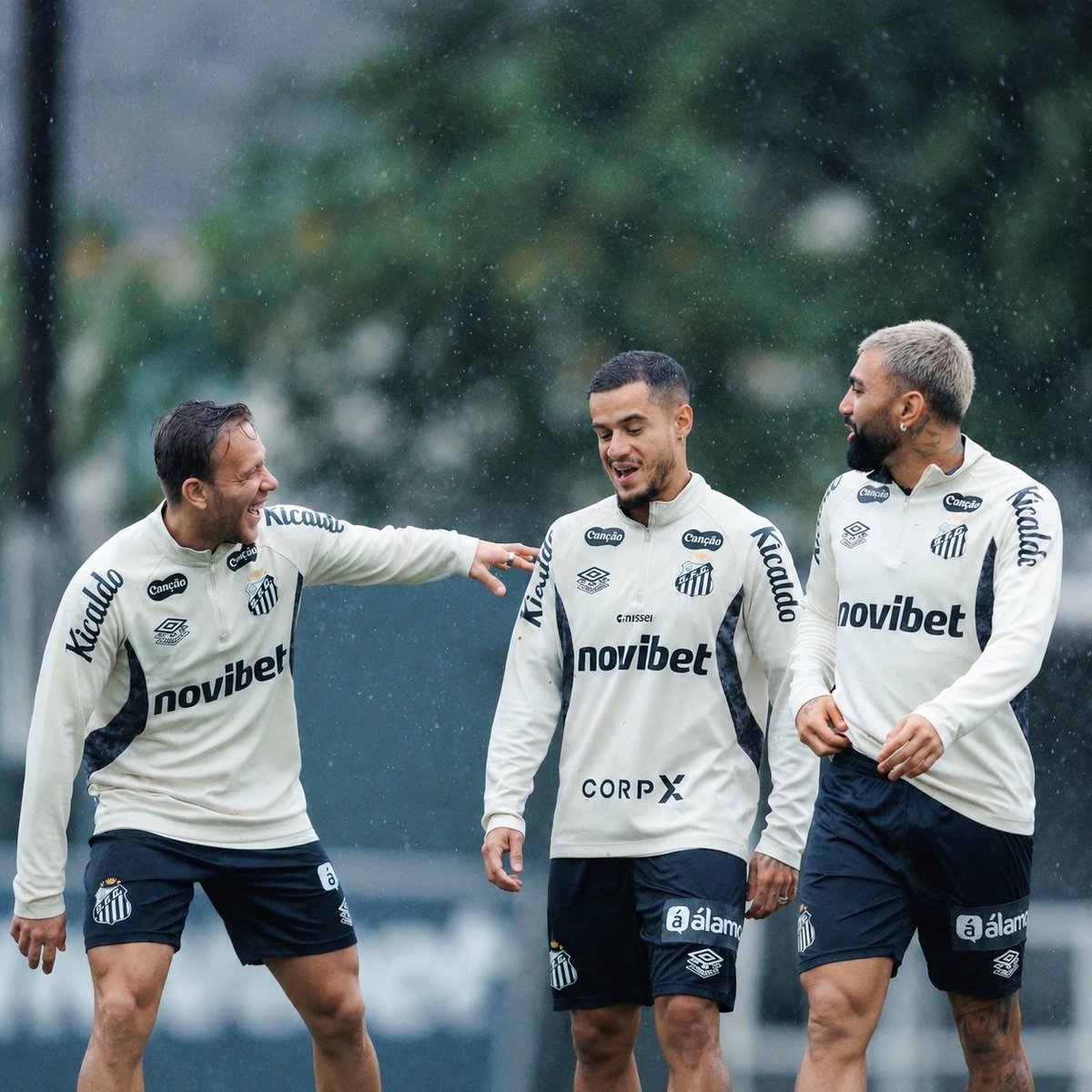 Cequinne_'s tweet photo. É doido imaginar que a nós recentemente tivemos que aturar William Maranhão, Wendell e Jhojan Julio

se alguem me falasse que em 2026 eu veria isso, chamaria de lunático https://t.co/eNHqj7d7xo