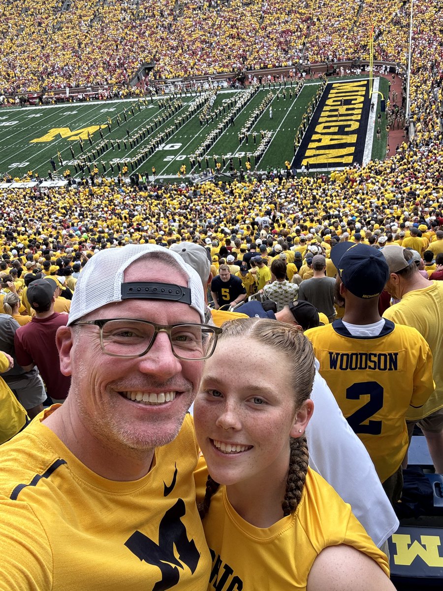 hubbardbradford's tweet photo. Our favorite place, the #BigHouse! Another great Saturday in Ann Arbor with the #HubbardSisters. Great company, an exciting win, and more memories. #GoBlue @UMichFootball @UMichAthletics #makeitmatter https://t.co/VDgDtqsrOb