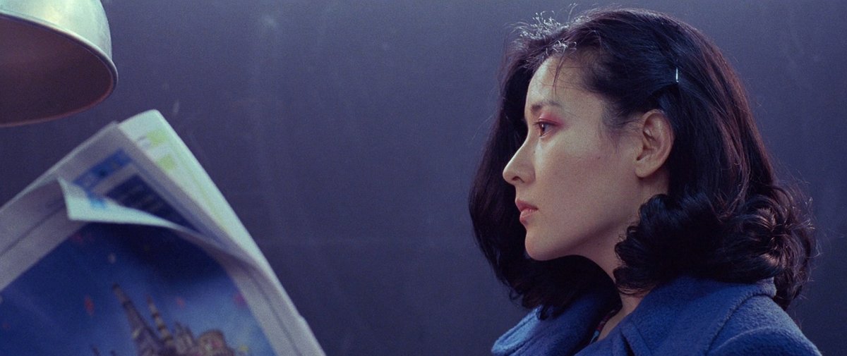 JackOCine's tweet photo. Avec #LadyVengeance, Park Chan-wook boucle son triptyque en s'autorisant quelques écarts et effets de style comiques, lesquels n'estompent ni la cruauté des actes, ni le charisme écrasant de Lee Yeong-ae. Un opus décalé, donc, mais pas moins sanglant que les autres. https://t.co/gJHe3Wqee3