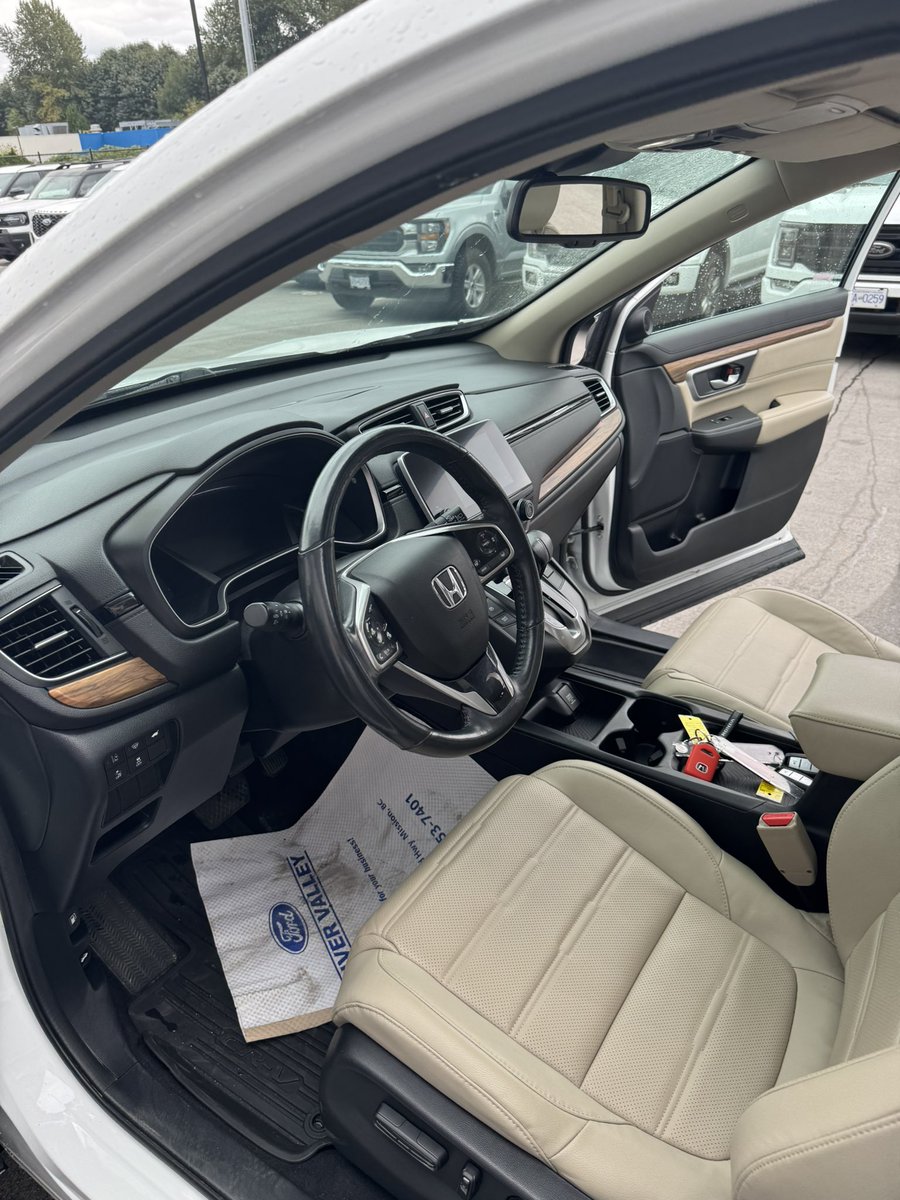CarsbySamArya's tweet photo. 2019 Honda CR-V Touring AWD
$25,998 Cash Price Was $26,998 Save $1,000
A well-equipped, practical SUV with Honda reliability and premium Touring features.

#carsbysamarya #rivervalleyford https://t.co/ztWw5NVLRS