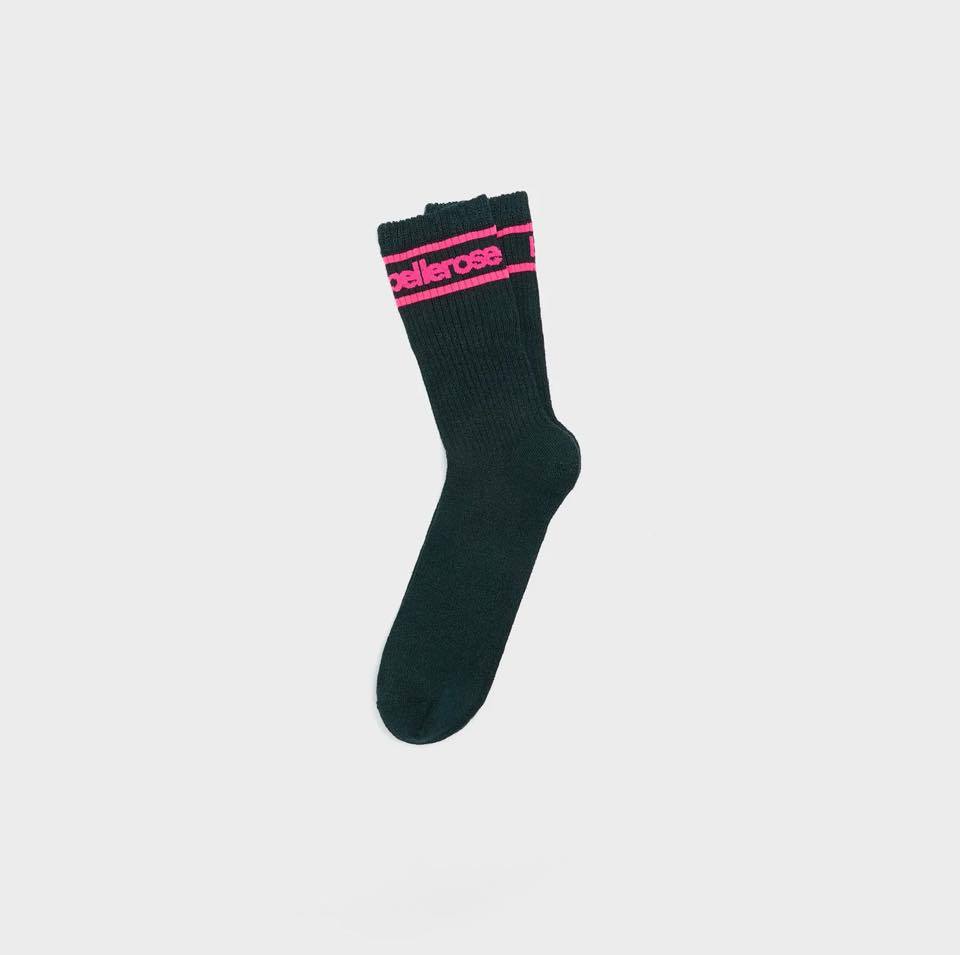 _nilton3's tweet photo. Back to school en helemaal in stijl. Nieuwe outfits en bijpassende Bellerose-sokken in meerdere kleuren maken de start extra cool. Tot snel! https://t.co/KJFhiejW5Z