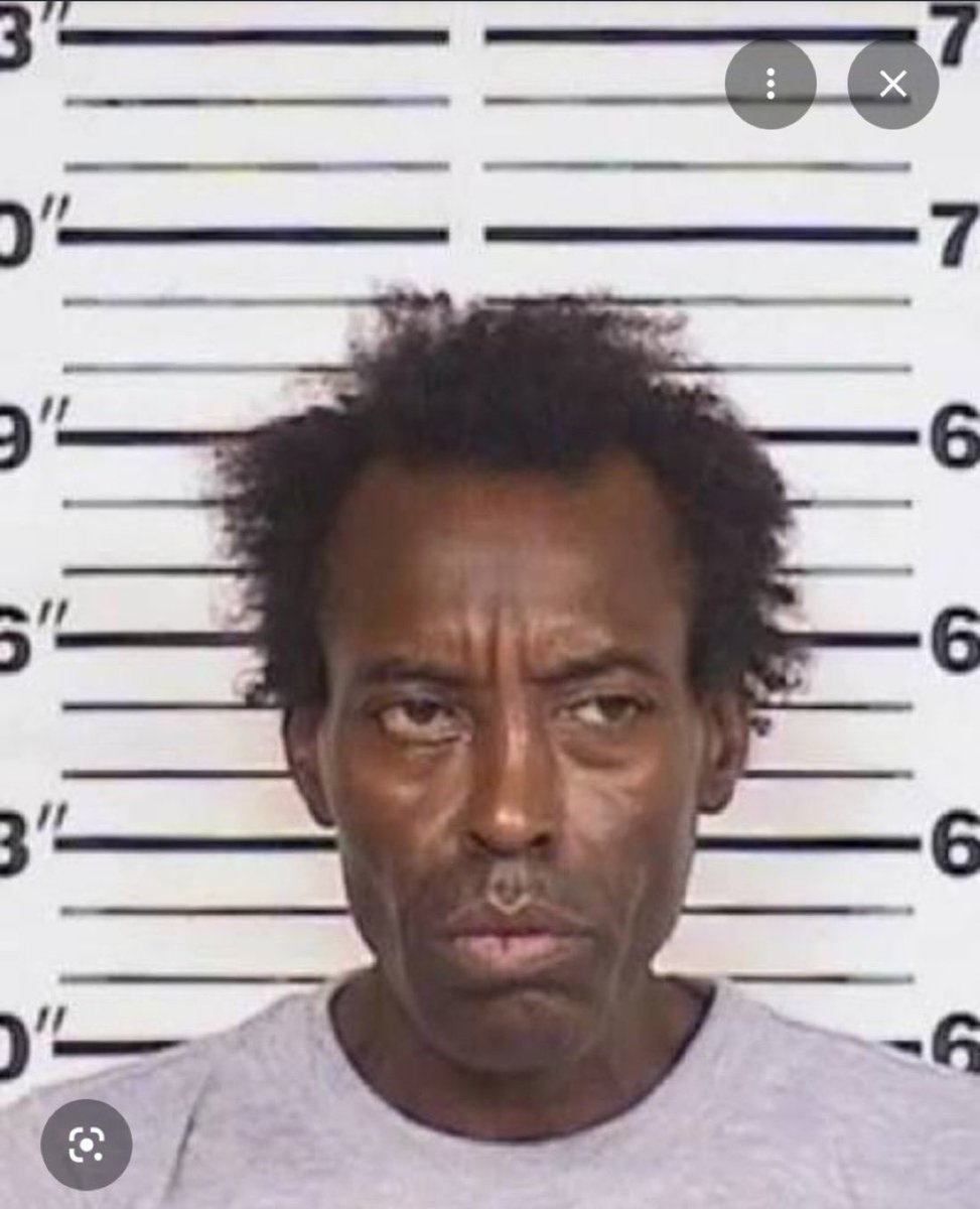 0_twatter's tweet photo. @RepShontelBrown @RepPressley @TheBlackCaucus Look the white man…fucking retard https://t.co/tjAIwnVpJN