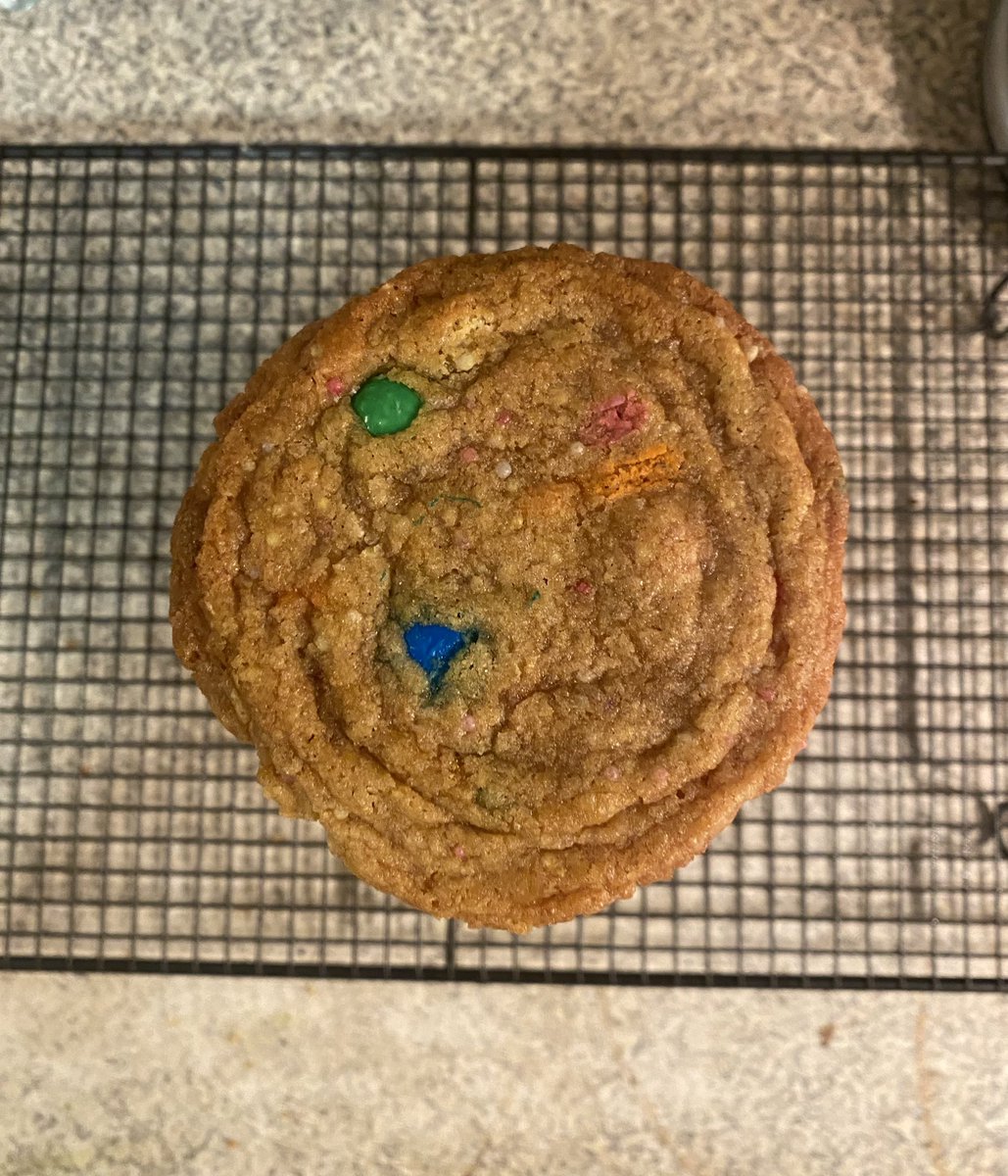 skinnymintchoco's tweet photo. I am a victim of thin n crispy cookies they are a drug 
So scrumptious they’re perfect https://t.co/IU98Rw4KT7